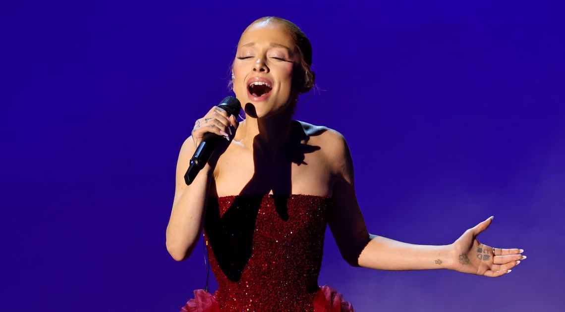 Ariana Grande's Tiny Dress Detail Is A 'Shoe-In' For Sweetest Oscars Tribute