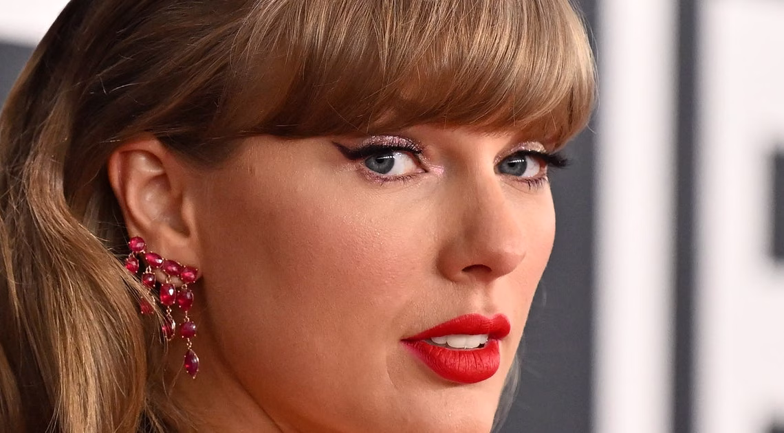 Taylor Swift's Name Pops Up In Hearing About War Plan Chat