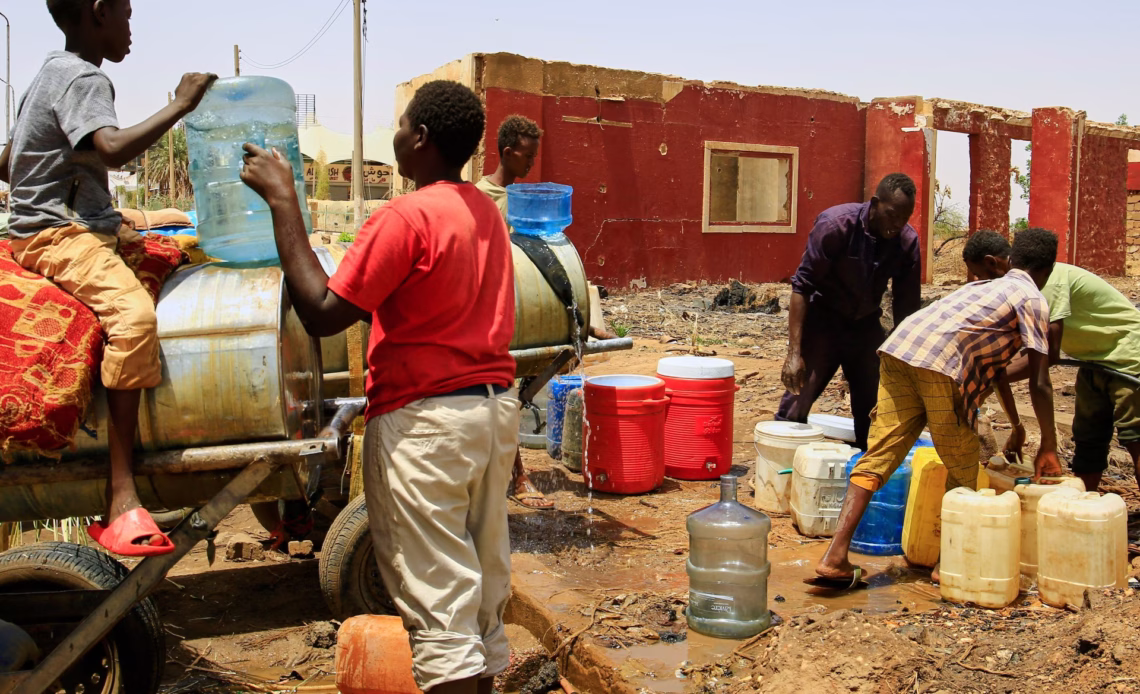 Areas near Sudan’s Khartoum at risk of famine, says UN agency | Sudan war News