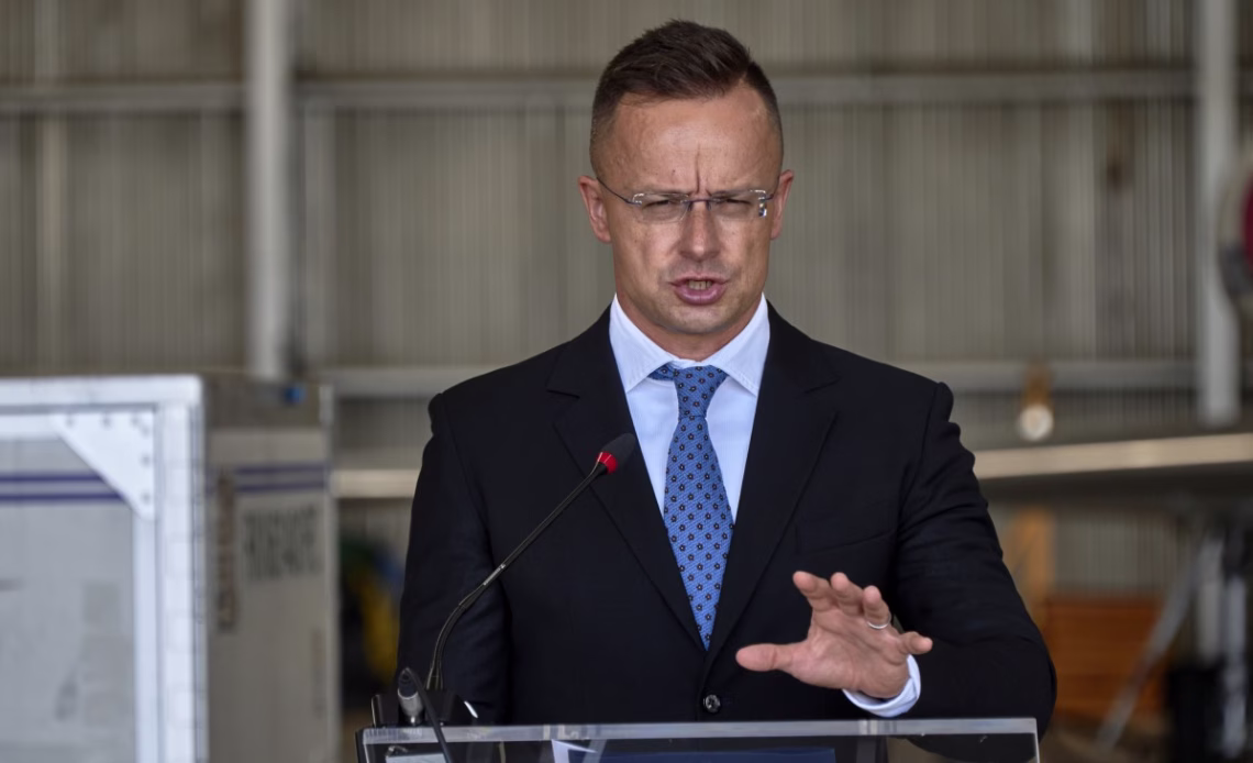 Hungarian foreign minister accuses Kyiv of attack that halted Russian oil supplies to Hungary