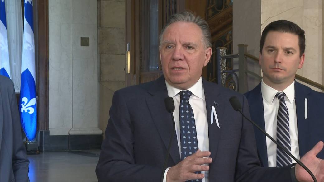 Click to play video: 'Quebec considers banning prayer in public spaces on last day of session'