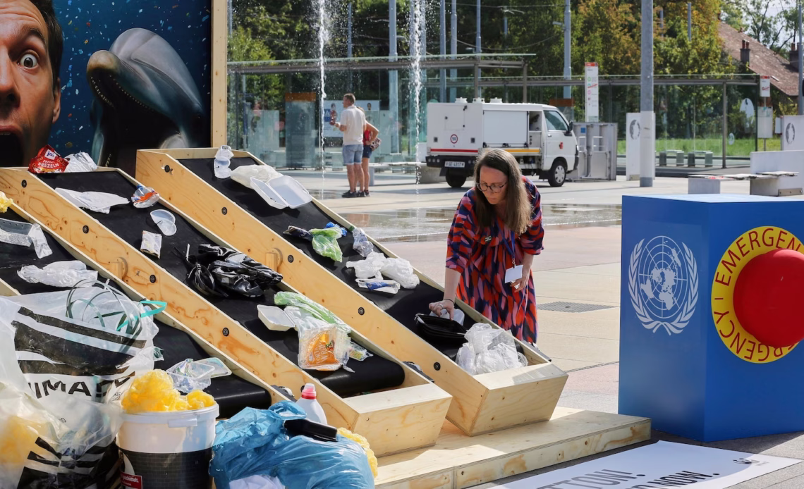 Soap, wristbands and scaling the UN: People get creative during final plastic pollution treaty talks