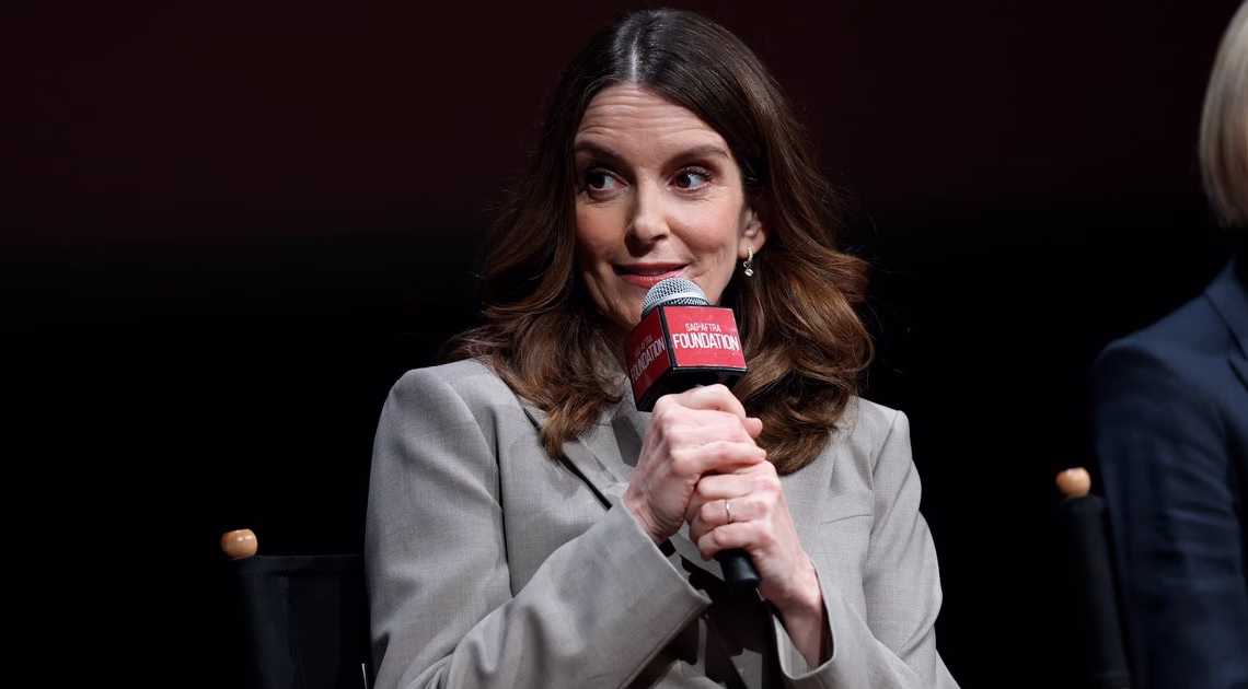 Tina Fey Reveals 'A Dirty Secret' Of 'Saturday Night Live'