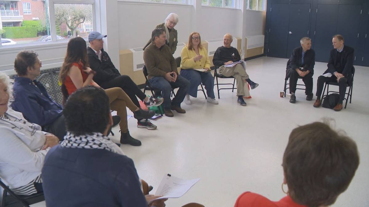 Click to play video: 'Indecision on the direction for the New Democrat Party of Canada amid search for new leader'