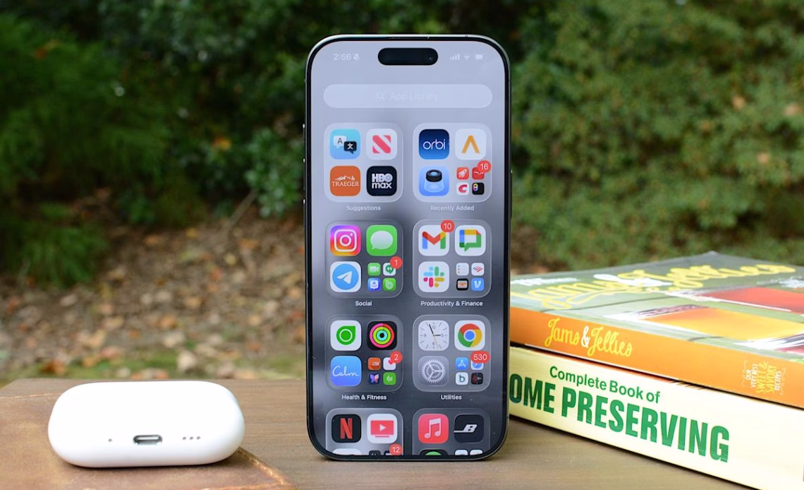 How to record a phone call on an iPhone