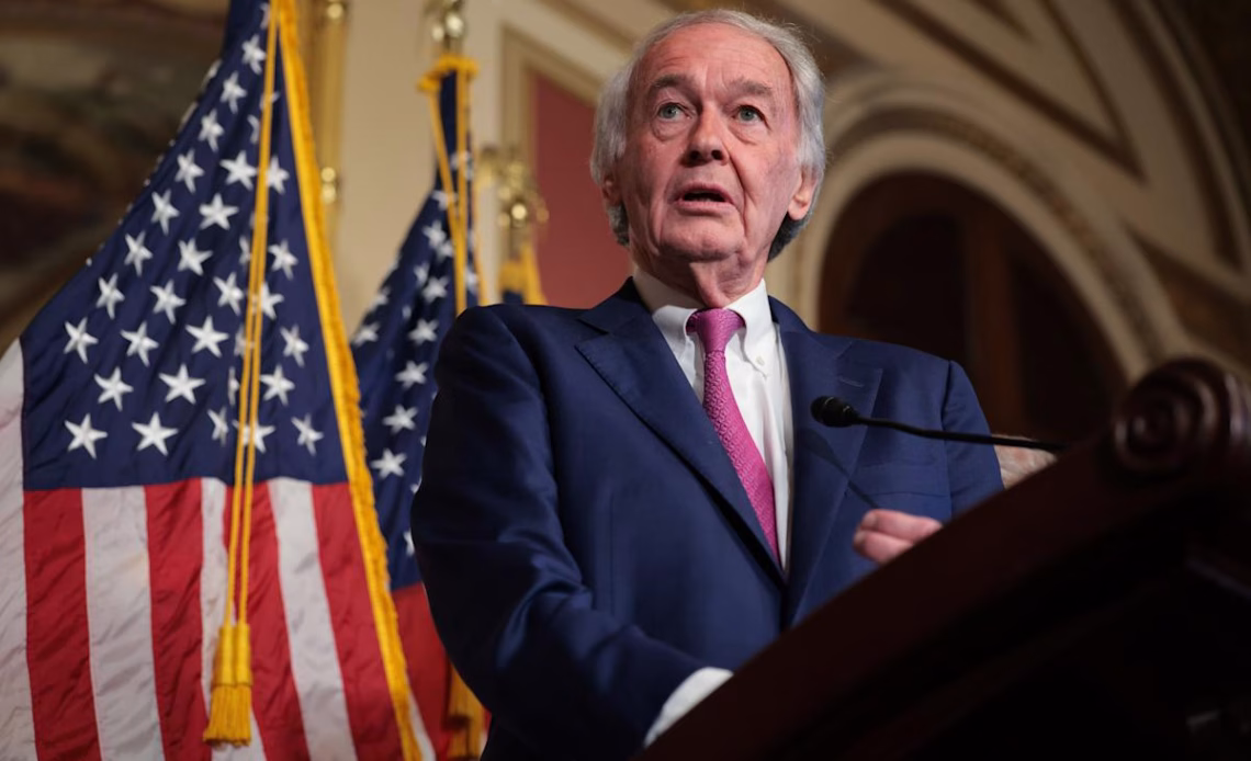 Senators demand ICE cease use of facial recognition app
