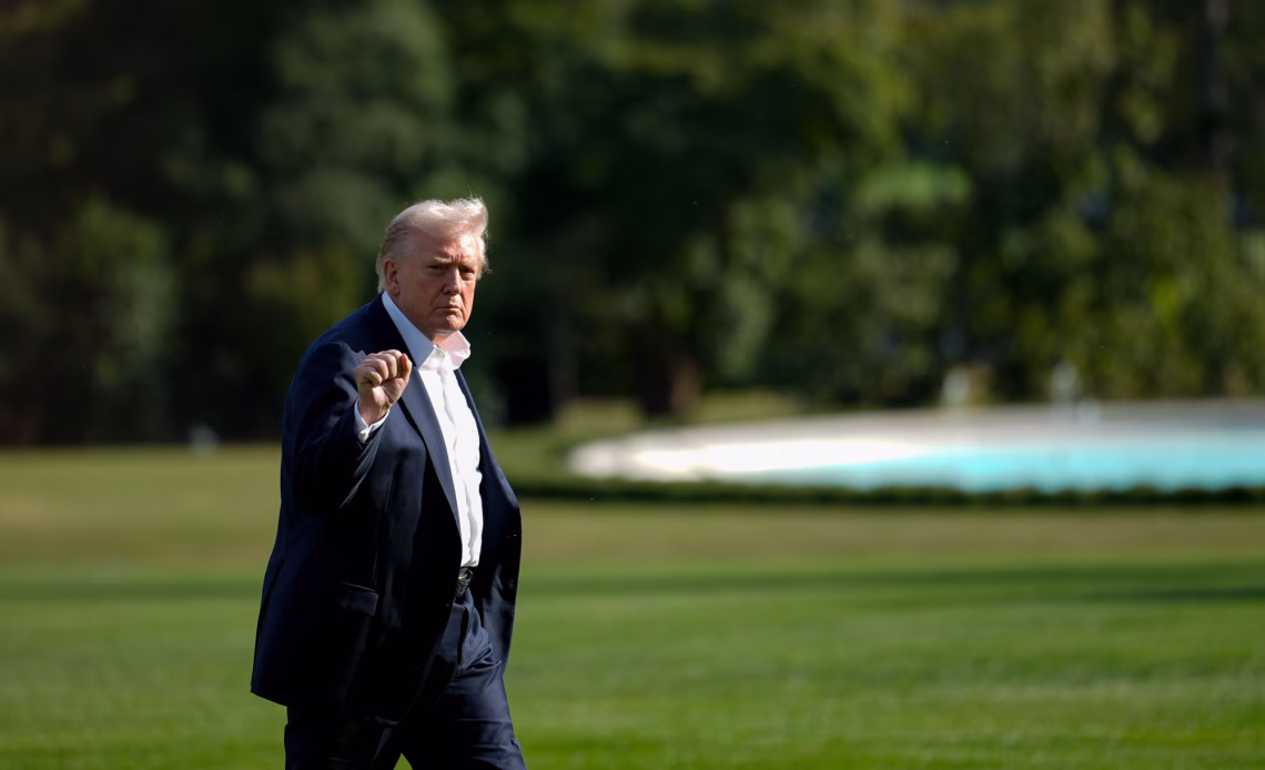 Trump to meet with top congressional leaders Monday on shutdown