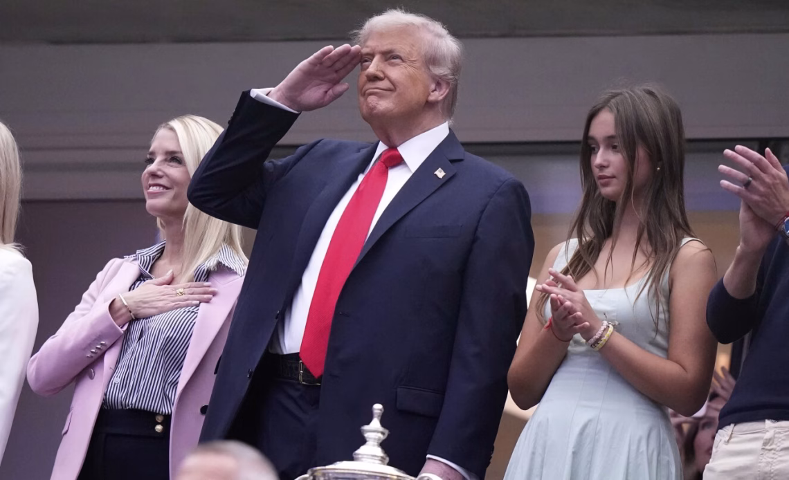 Trump's US Open visit lead to boos, long security lines
